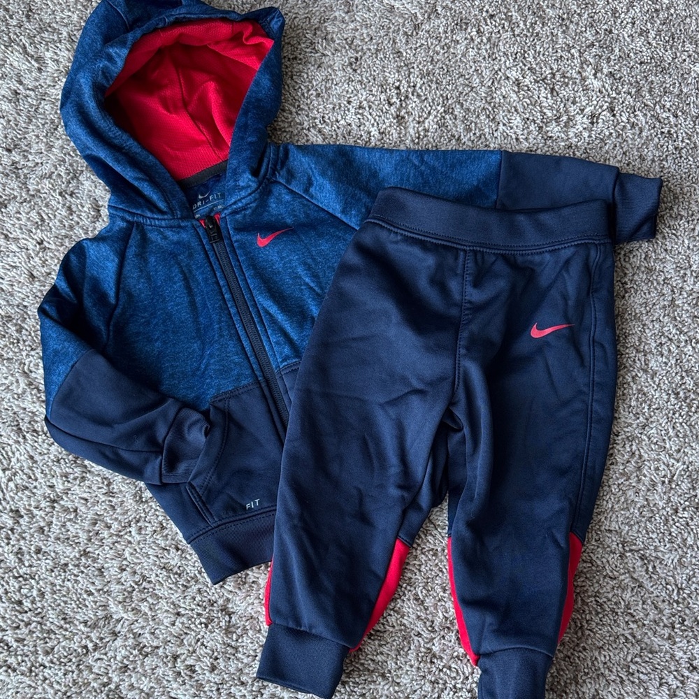 Nike Dri-Fit matching set